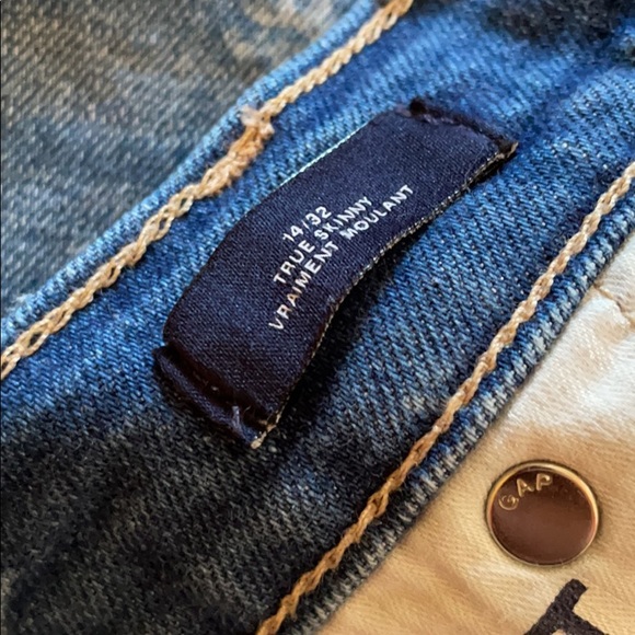 COPY - Women’s GAP True Skinny Patterned Jeans - Picture 2 of 3